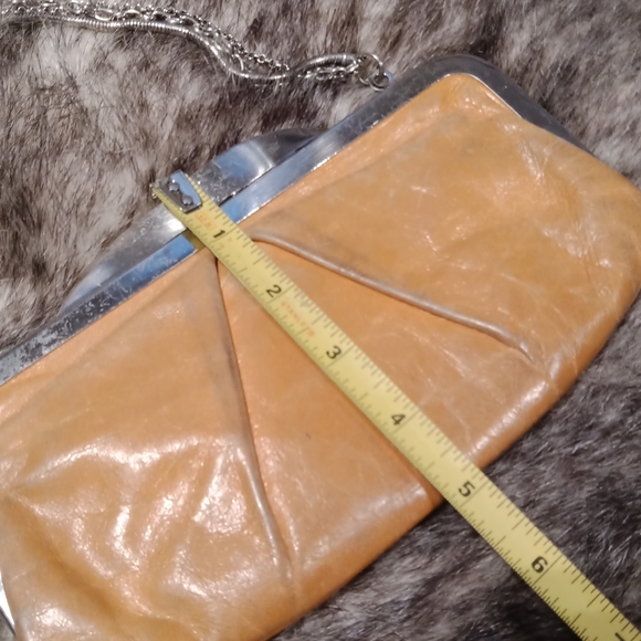 HOBO clutch/ wallet - Picture 13 of 14